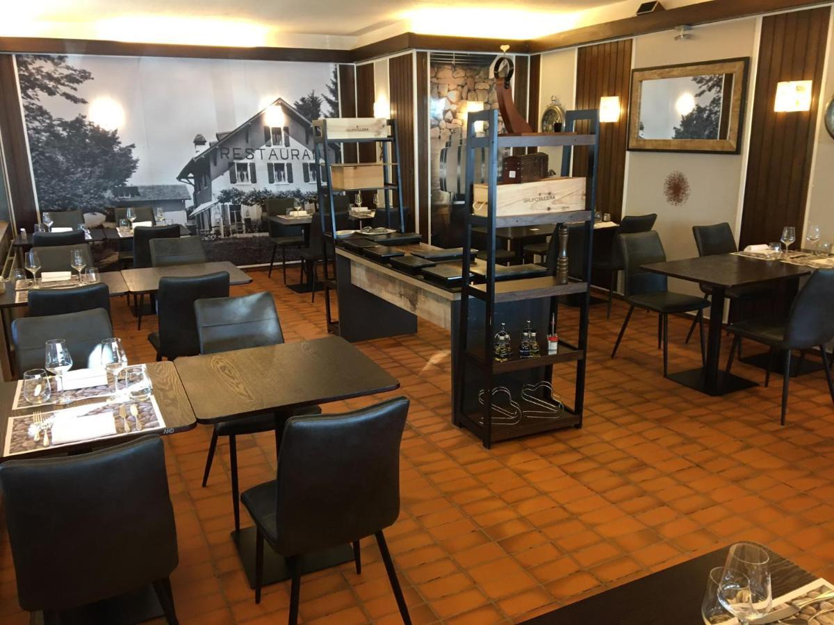 Hotel Restaurant De La Plage Gland Exteriör bild